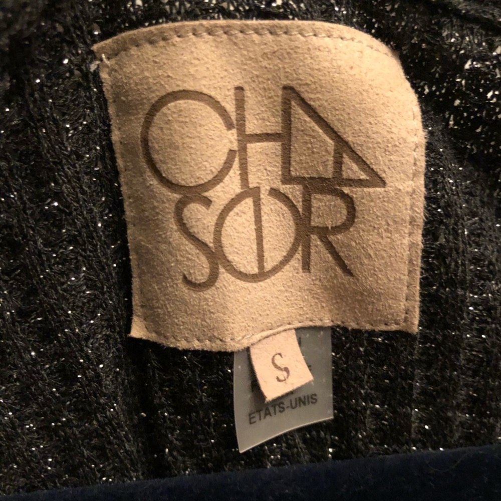 Chaser Cold Shoulder - Picture 3 of 3
